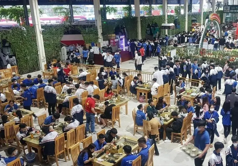 Trạm dừng nghỉ – Dịch vụ