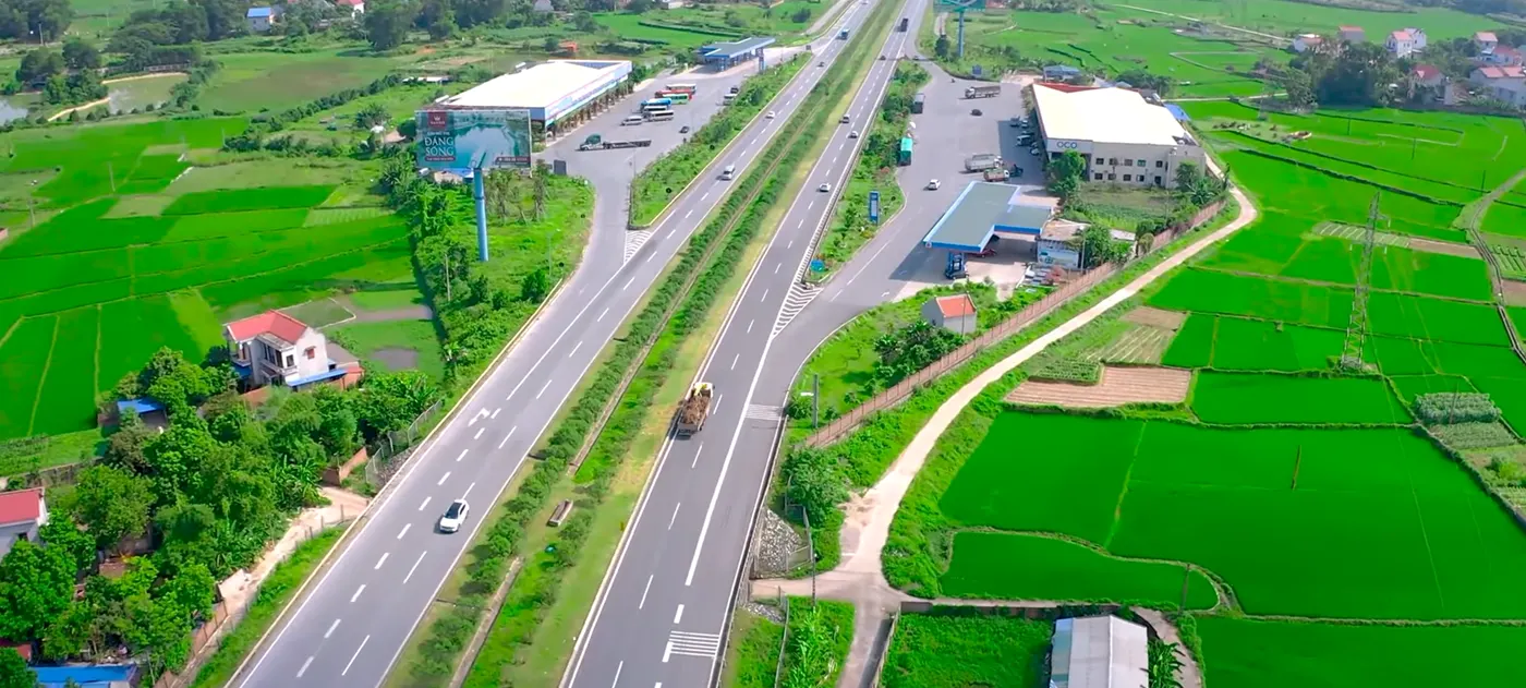 <h2>Hải Đăng - Kiến tạo giá trị<br>Kết nối hành trình</h2>
